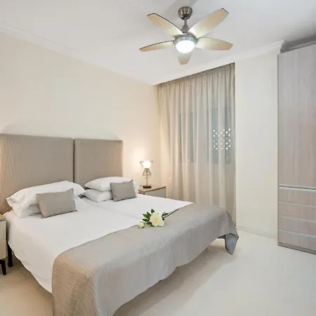 De 2 En Gaviotas - Puerto Banus ماربيا