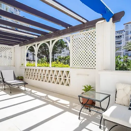 Appartement De 2 En Gaviotas - Puerto Banus