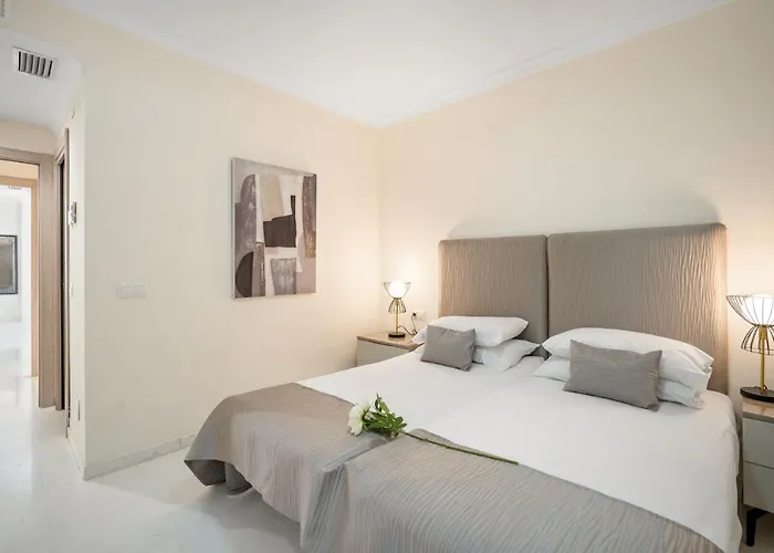 Appartamento De 2 En Gaviotas - Puerto Banus Marbella