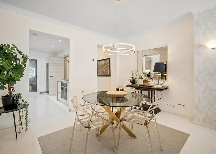 Appartamento De 2 En Gaviotas - Puerto Banus *