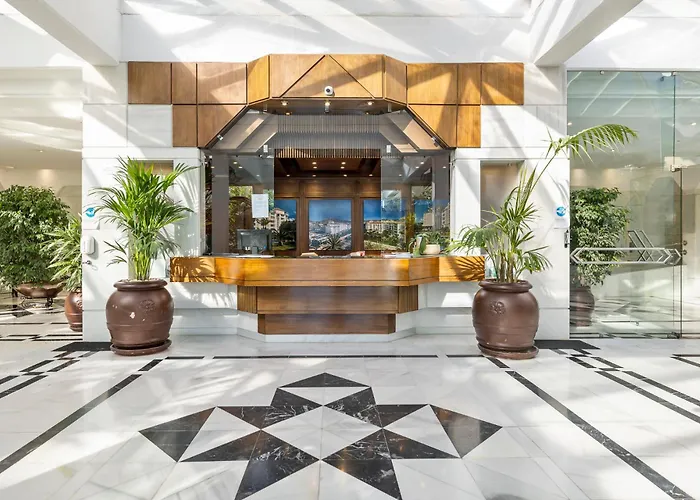 De 2 En Gaviotas - Puerto Banus * Marbella